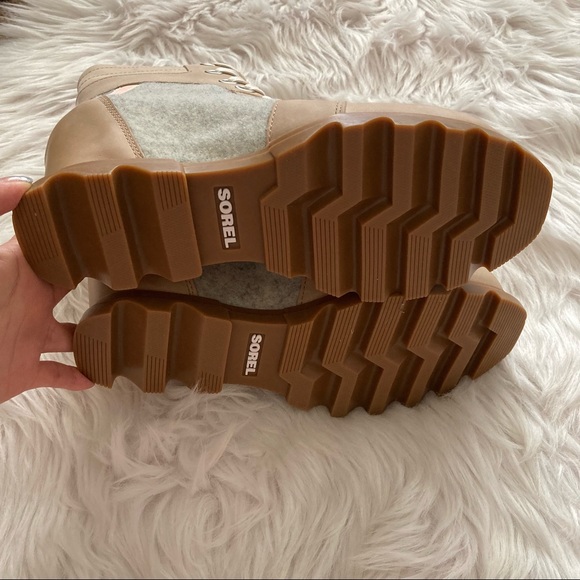 NIB Women’s Sz 8.5 Sorel Joan of the Arctic Wedge III Lexie Boots in Natural Tan - Picture 10 of 13